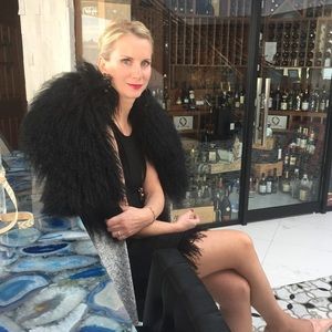 Meet your Posher, Oxana